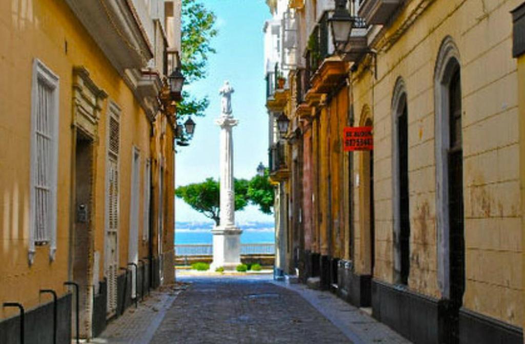 Cadiz Inn Backpackers Екстер'єр фото