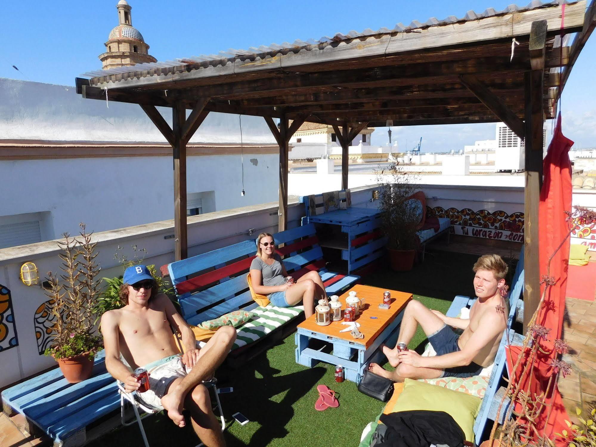 Cadiz Inn Backpackers Екстер'єр фото