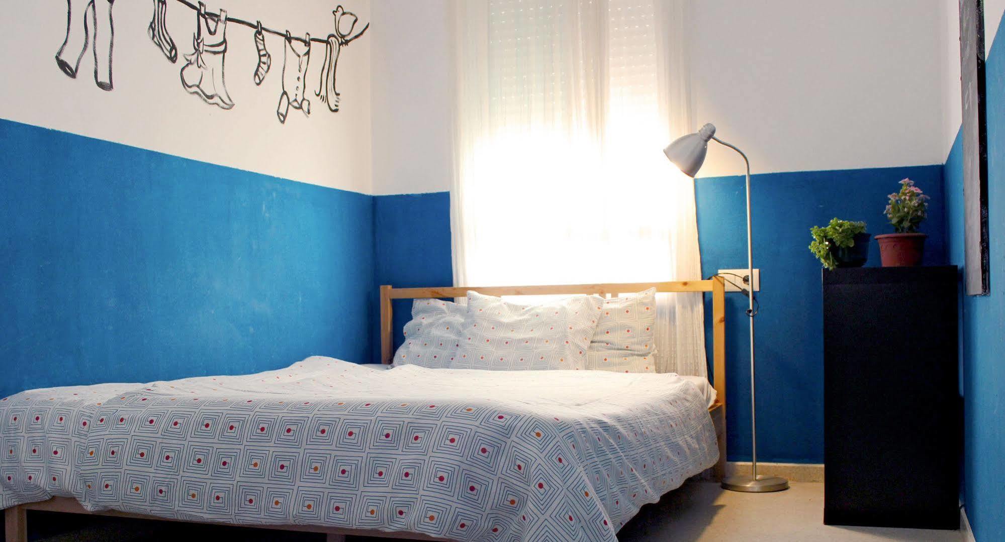 Cadiz Inn Backpackers Екстер'єр фото